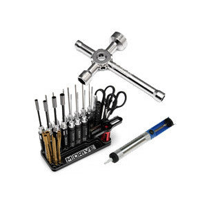 Outillages de modélisme.