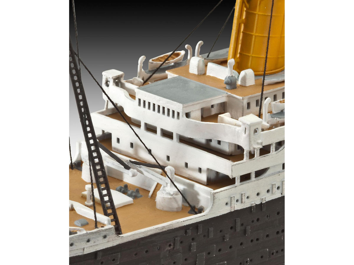 Maquette bateau Revell 05210 R.M.S. TITANIC
