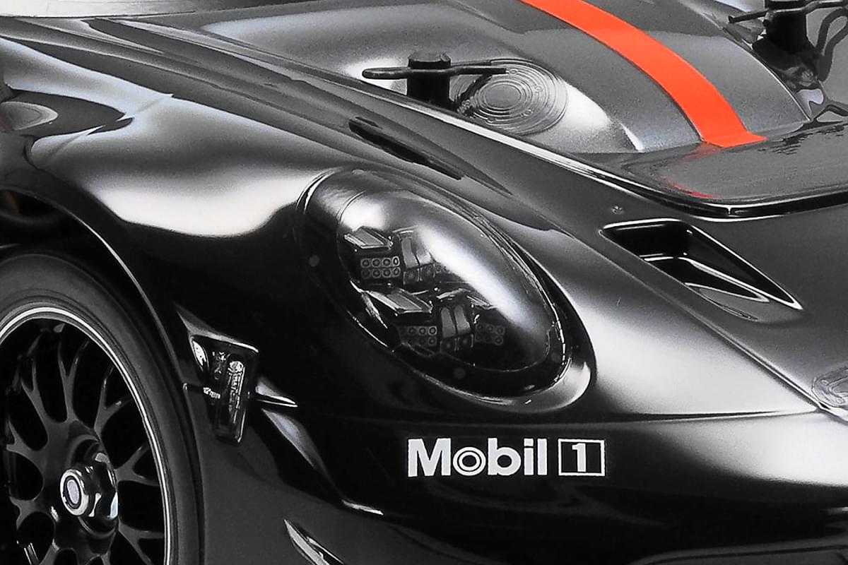 Tamiya Porsche 911 GT3 R (992) TT02 - 47512 (Carrosserie pré-peinte)