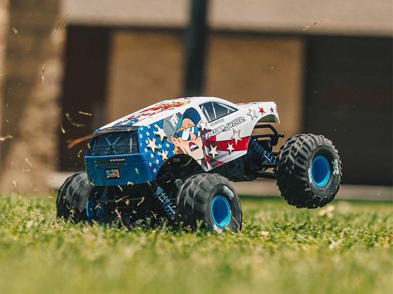 Monster truck RC Arrma Freedom Flyer 223S 2WD 1/10 brushless RTR – ARA3530SFFT1