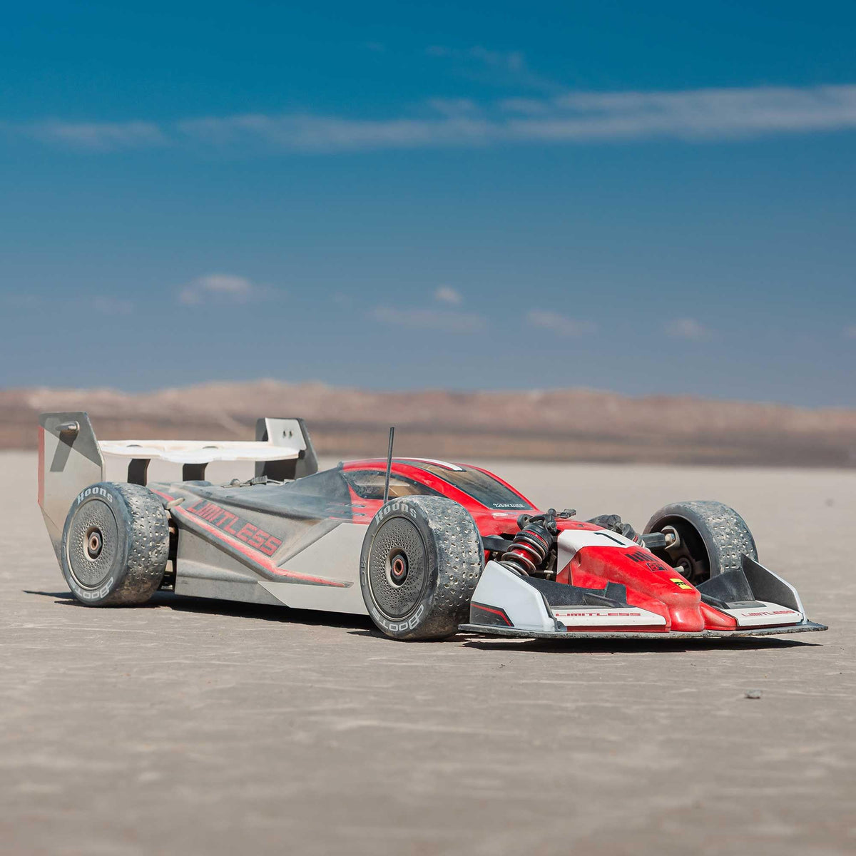 Voiture de vitesse RC Arrma Limitless 120 8S 4x4 1/7 brushless RTR rouge – ARA7816T1