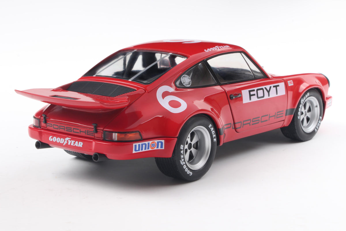 Solido s1810706 Voiture miniature collection 1/18 Porsche 911 rose 3 Pearson iroc Daytona 1974 - Breizh Modélisme.