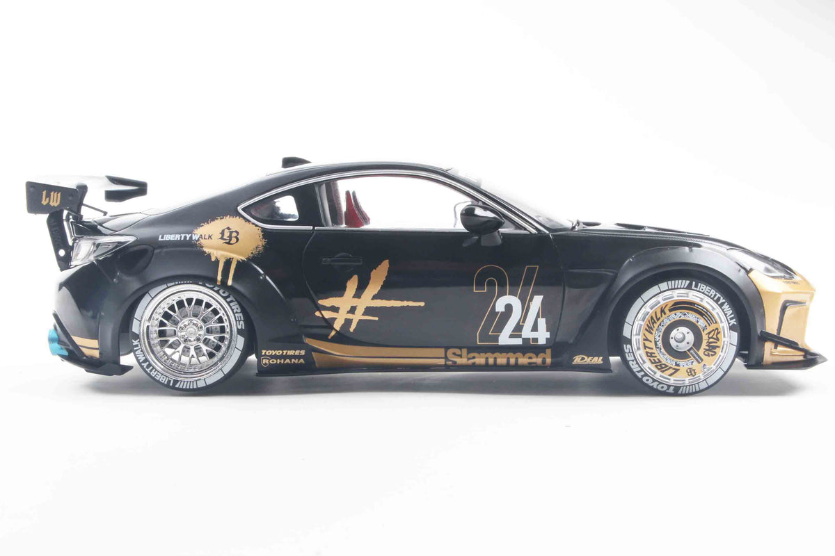 Solido S1813603 Voiture miniature collection 1/18 Toyota GR86 Liberty Walk Body Kit – 2024