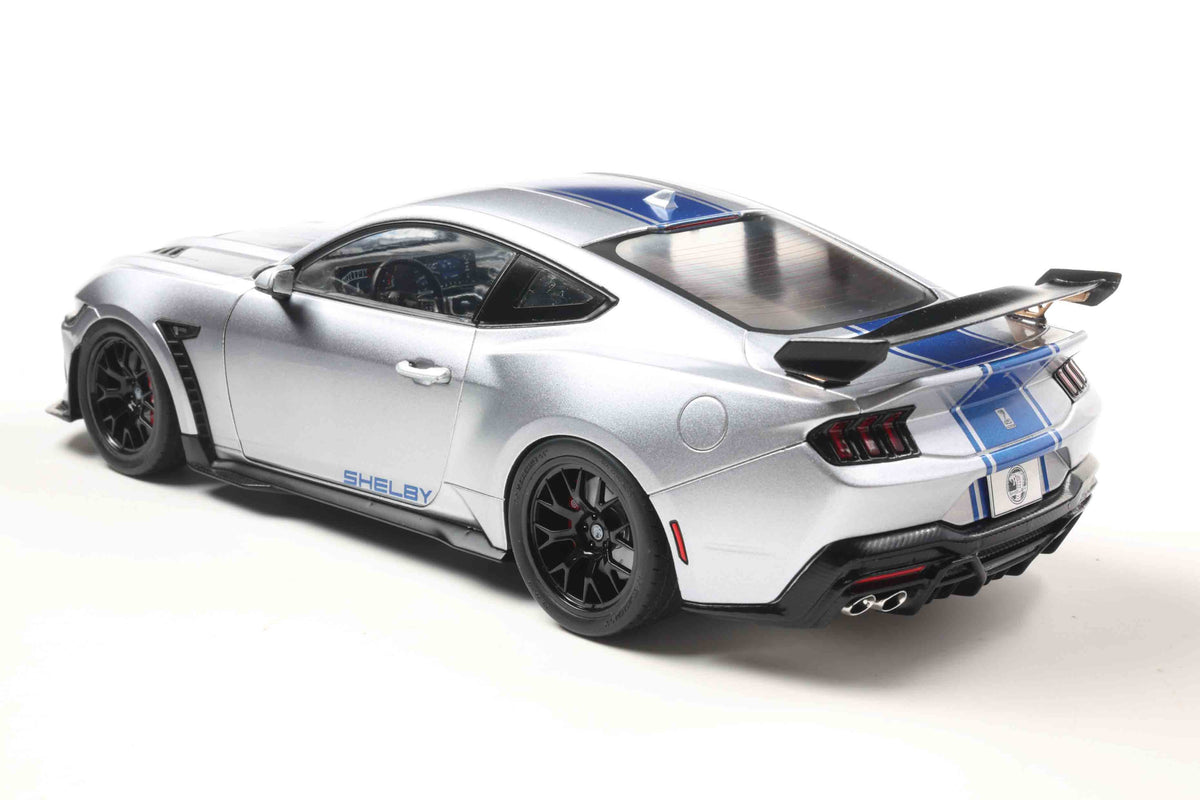 Solido S1813803 Voiture miniature collection 1/18 Shelby Mustang Super snake – Grise – 2025