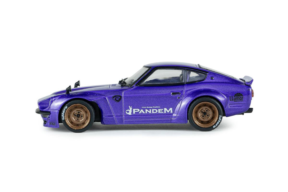 Voiture miniature 1/43 Pandem 240z violet métallisé 1973 Solido S4316303