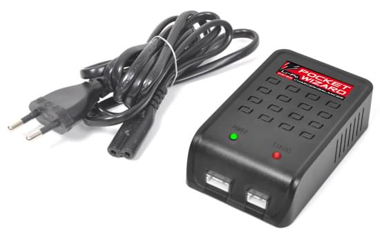 Chargeur rapide LiPo et Li-ion 2S et 3S sur prise secteur