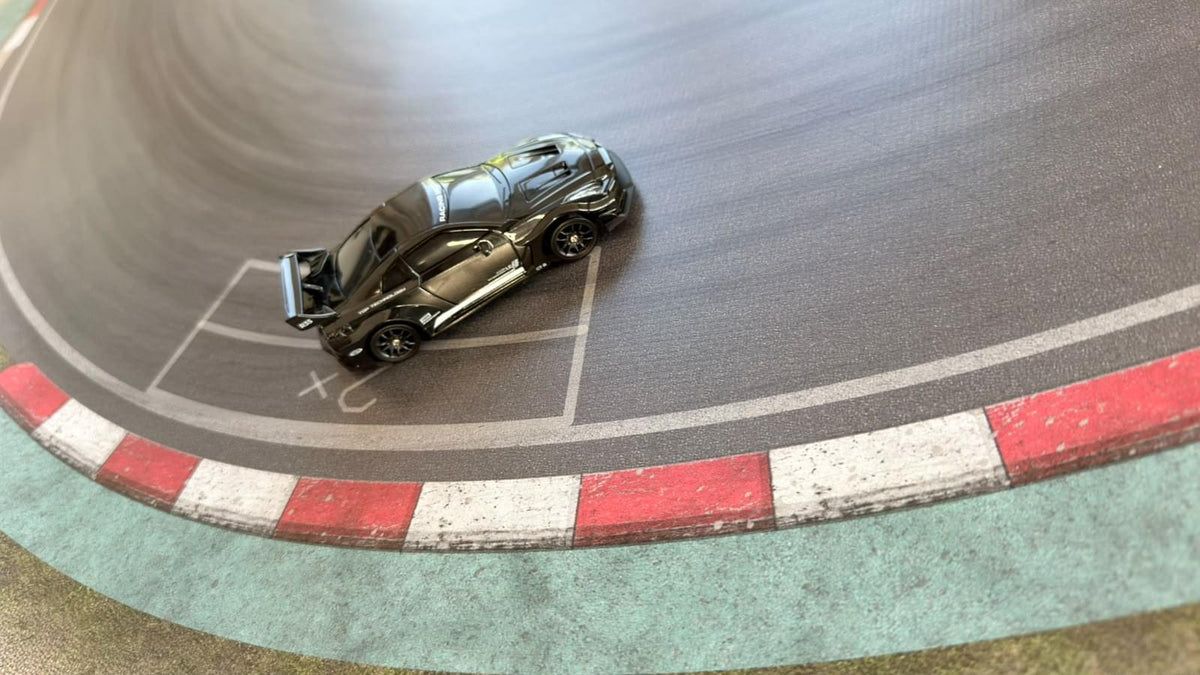 Piste de drift pour voitures 1/43 - 115 x 190 cm