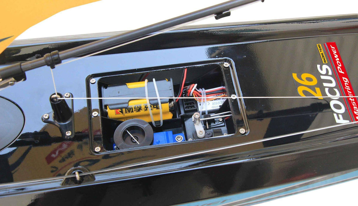 Voilier Radiocommandé Focus V3 RTR - 1 mètre - 2.4Ghz - Joysway 8812 V3 rouge - Breizh Modélisme.