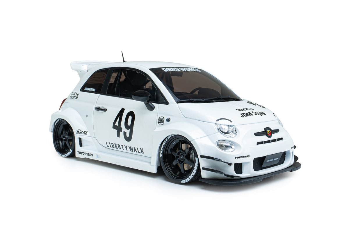 Solido S1815401 Voiture miniature collection 1/18 Fiat 500 Abarth Liberty Walk Body Kit 2025 - Breizh Modélisme.