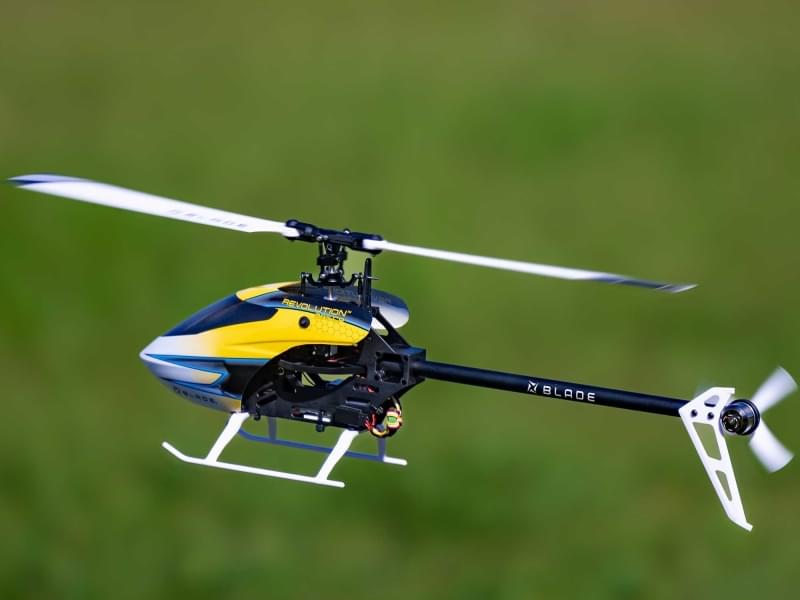 Hélicoptère RC Blade Revolution 235 CP RTF Basic SAFE BLH01400 - Breizh Modélisme.