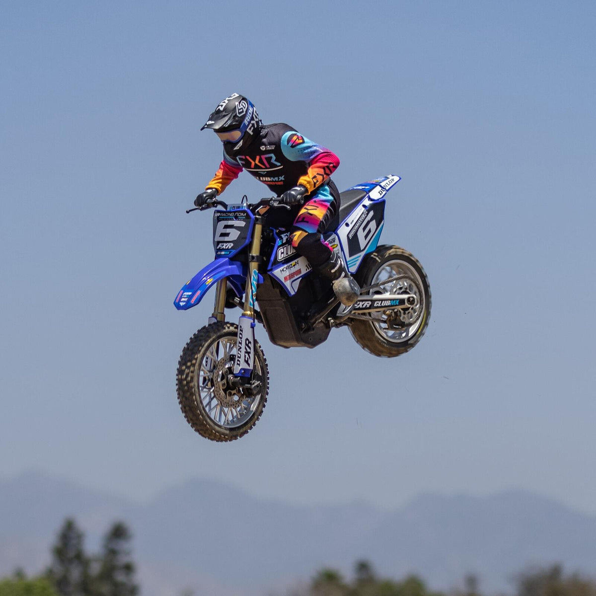 Moto RC Losi 1/4 Promoto-MX Motorrad RTR, Club MX LOS06000T2 bleu - Breizh Modélisme.