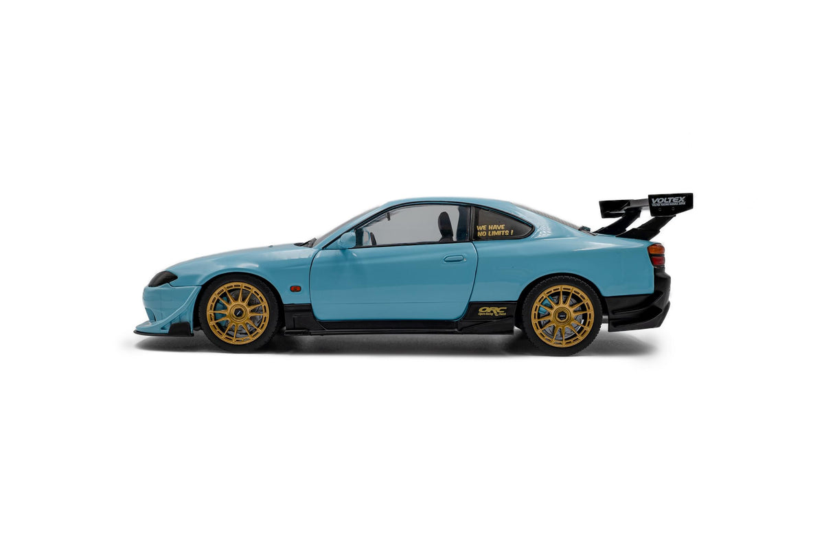Solido S1812204 Voiture miniature collection 1/18 Nissan Silvia (S15) Spec-R Aero baby blue 1999 - Breizh Modélisme.