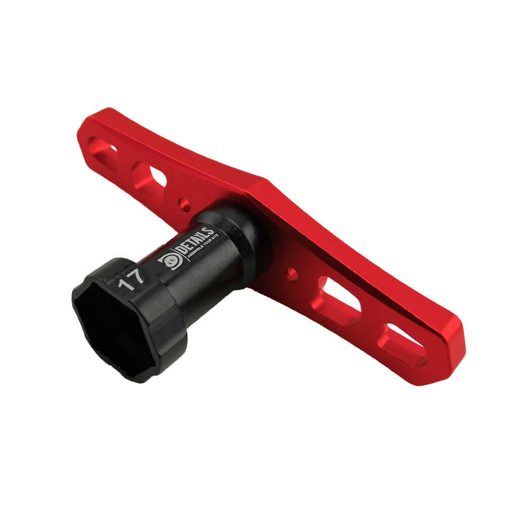 Clé Métal 17mm pour écrous de roues voitures 1/8 - Breizh Modélisme.