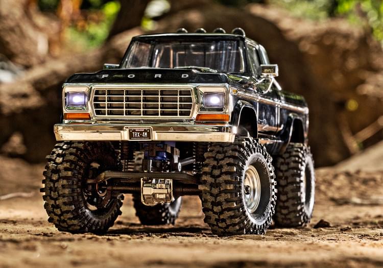 Traxxas TRX-4M F150 High Trail mini crawler 1/18 RTR - 97044-1 noir - Breizh Modélisme.