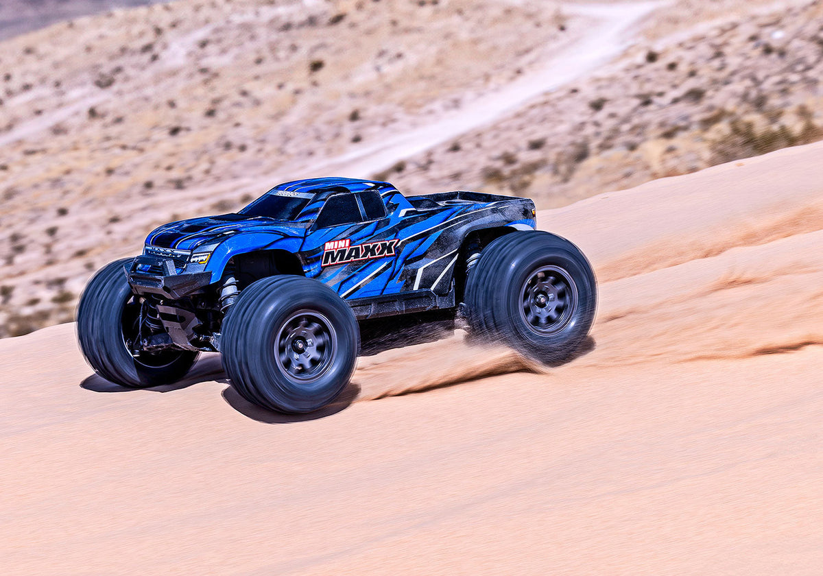 Comparez le Traxxas Mini Maxx et Mini XRT