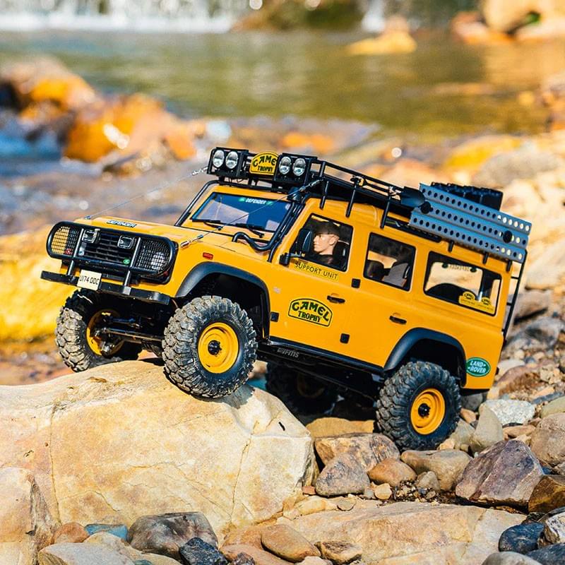 Crawler FMS 1/10 Land Rover Defender 110 FCX10 Scaler ARTR kit (RS) FMS11045RS