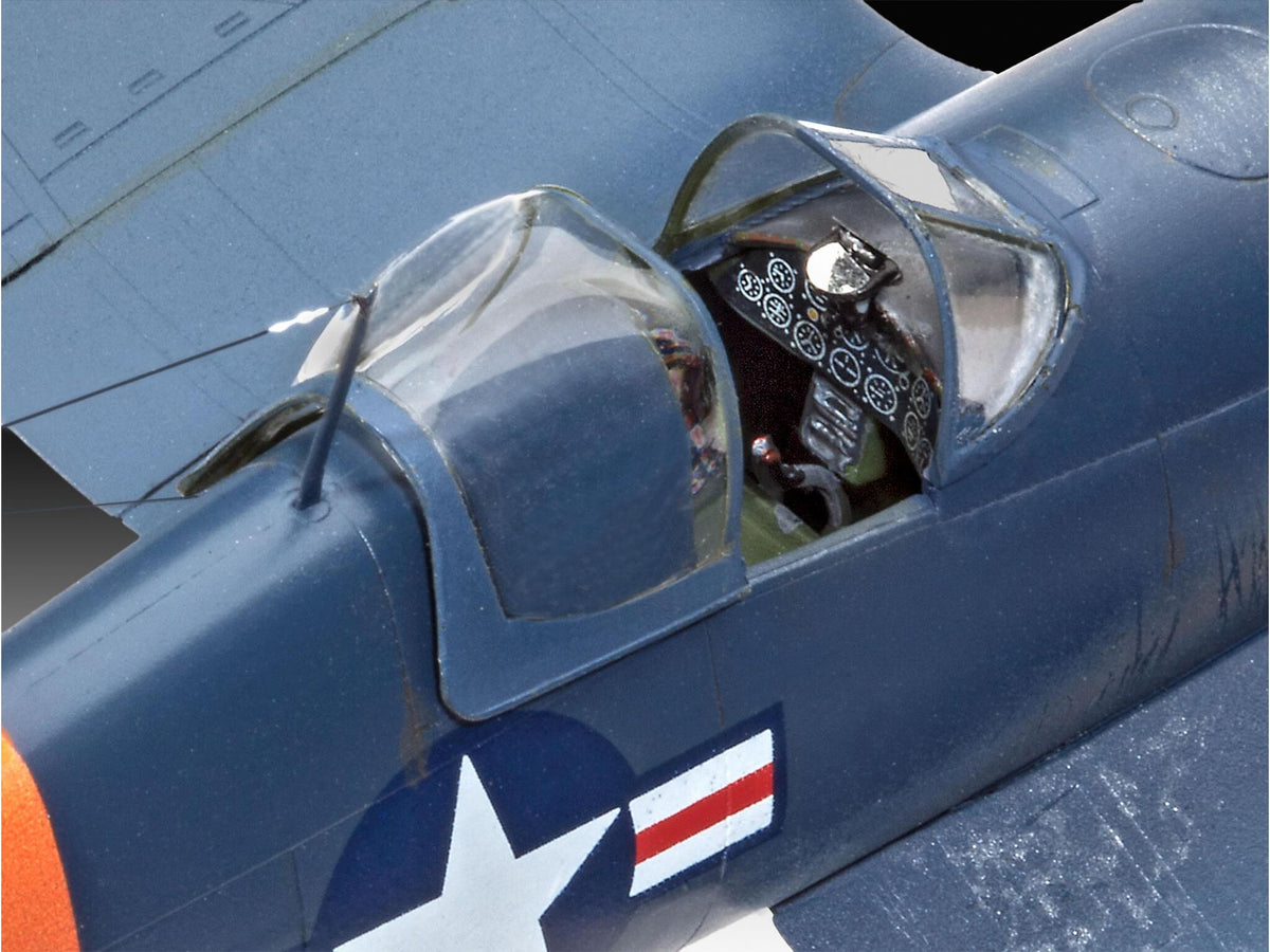 Maquette avion Revell 03955 F4U-4 CORSAIR