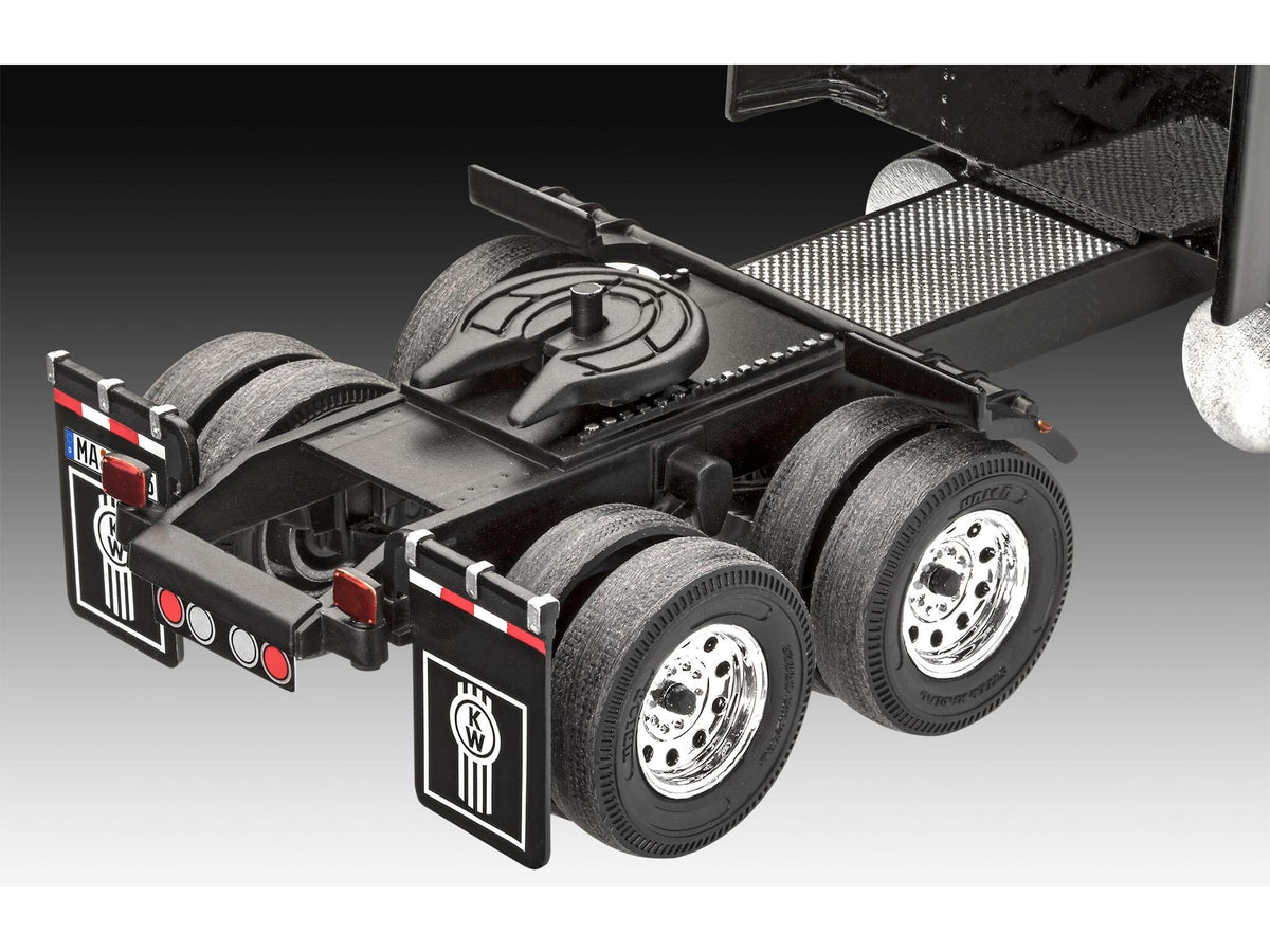 Maquette Revell 07740 Tour Truck "Iron Maiden" (50th Anniversary)