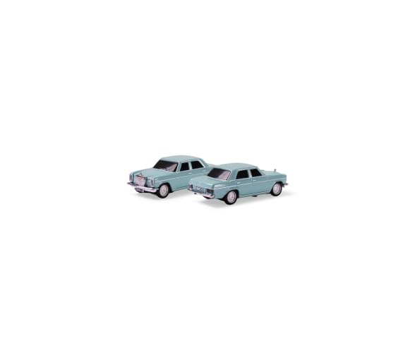 Mini voiture RC M-B 200/8 bleu 1/87