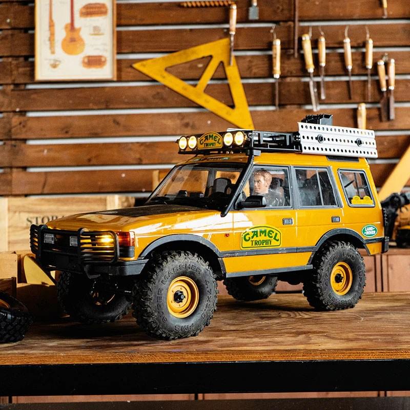 Crawler FMS 1/10 Land Rover Discovery 1st-Gen FCX10 Scaler ARTR kit (RS) FMS11043RS