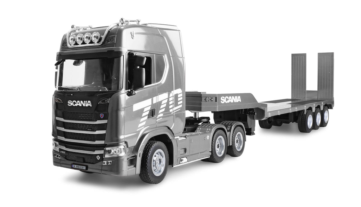 Amewi Scania 770S RC 1/24 gris avec remorque porte-engins (Copie) - Breizh Modélisme.