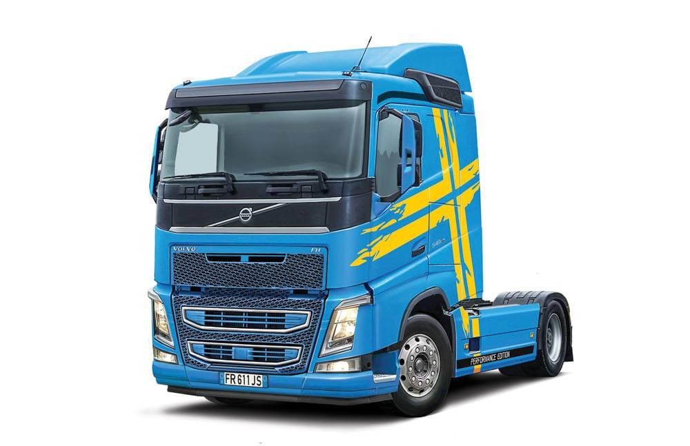 Maquette camion Volvo FH Low Roof  - I3967 - Breizh Modélisme.