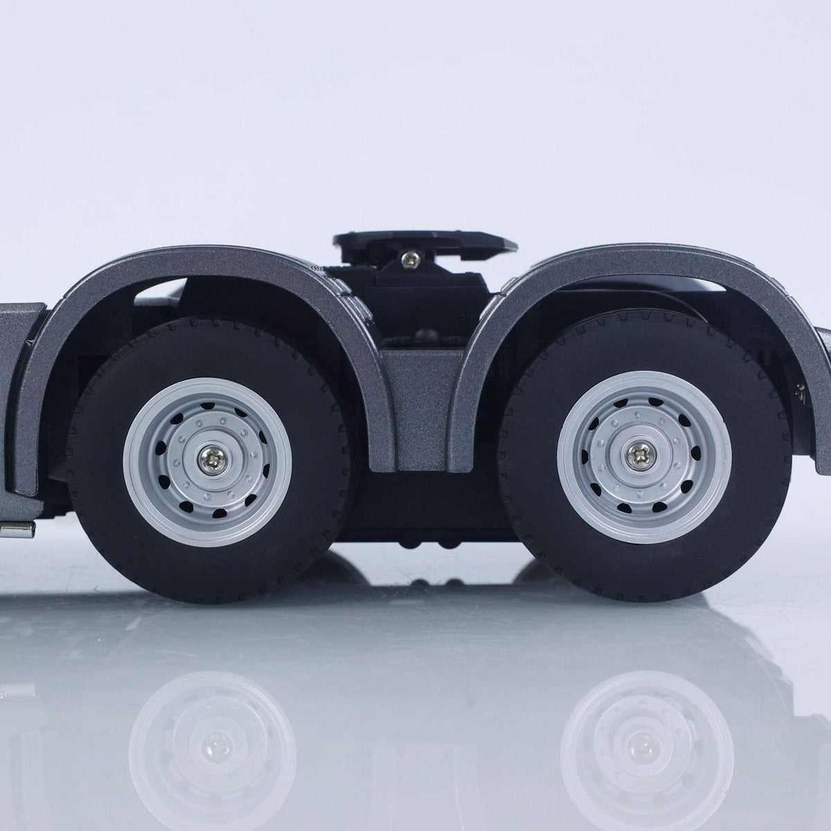 Camion Huina Scania 770S RC Truck RTR gris 1501s