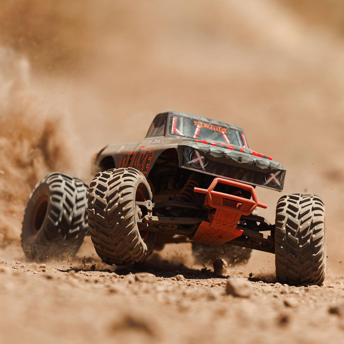 Monster truck RC Arrma Quake 223S 2WD 1/10 brushless RTR rouge – ARA3537T1