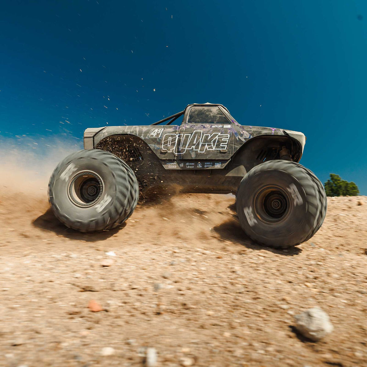 Monster truck RC ARRMA Quake 4S DSC 4x4 RTR 1/8 noir/perle – ARA4437T3