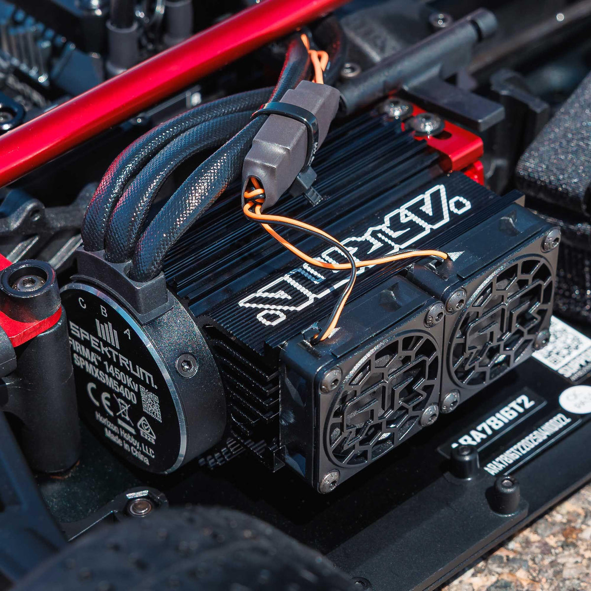 Voiture de vitesse RC Arrma Limitless 120 8S 4x4 1/7 brushless RTR rouge – ARA7816T1