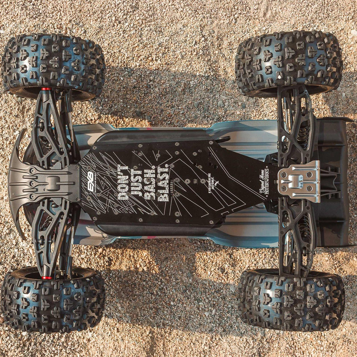 ARRMA Kraton 6S V6 4X4 BLX Brushless Monster 1/8 RTR bleu ARA8608V6T4