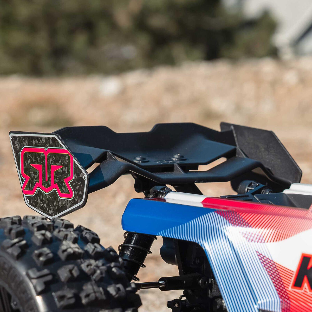 ARRMA Kraton 6S V6 4X4 BLX Brushless Monster 1/8 RTR bleu ARA8608V6T4