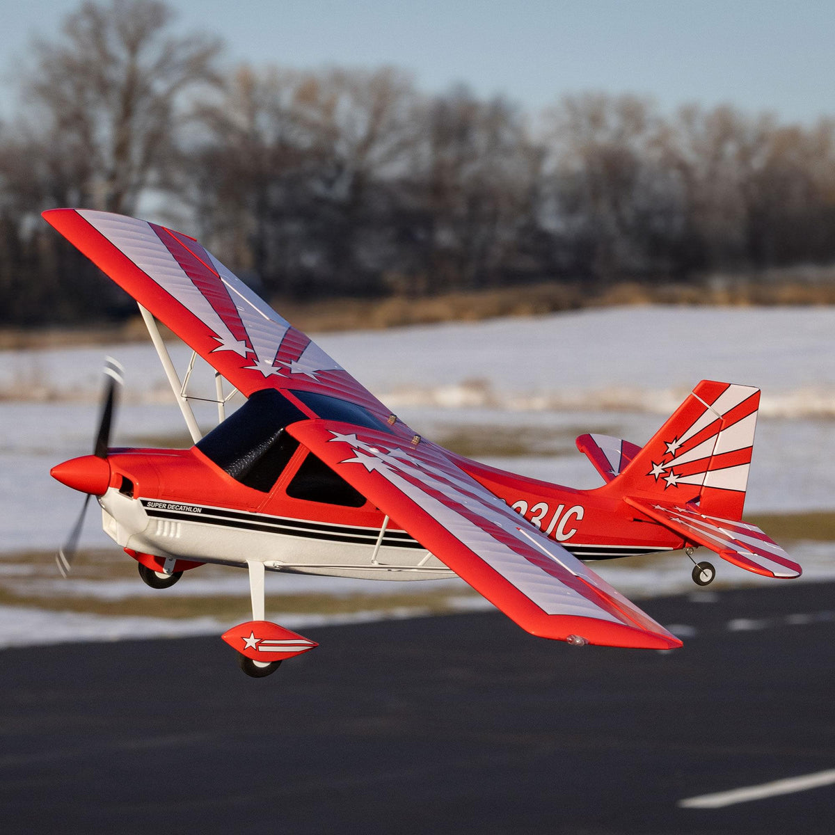 Avion RC E-Flite Super Decathlon 1.2m PNP - EFL20575 - Breizh Modélisme.