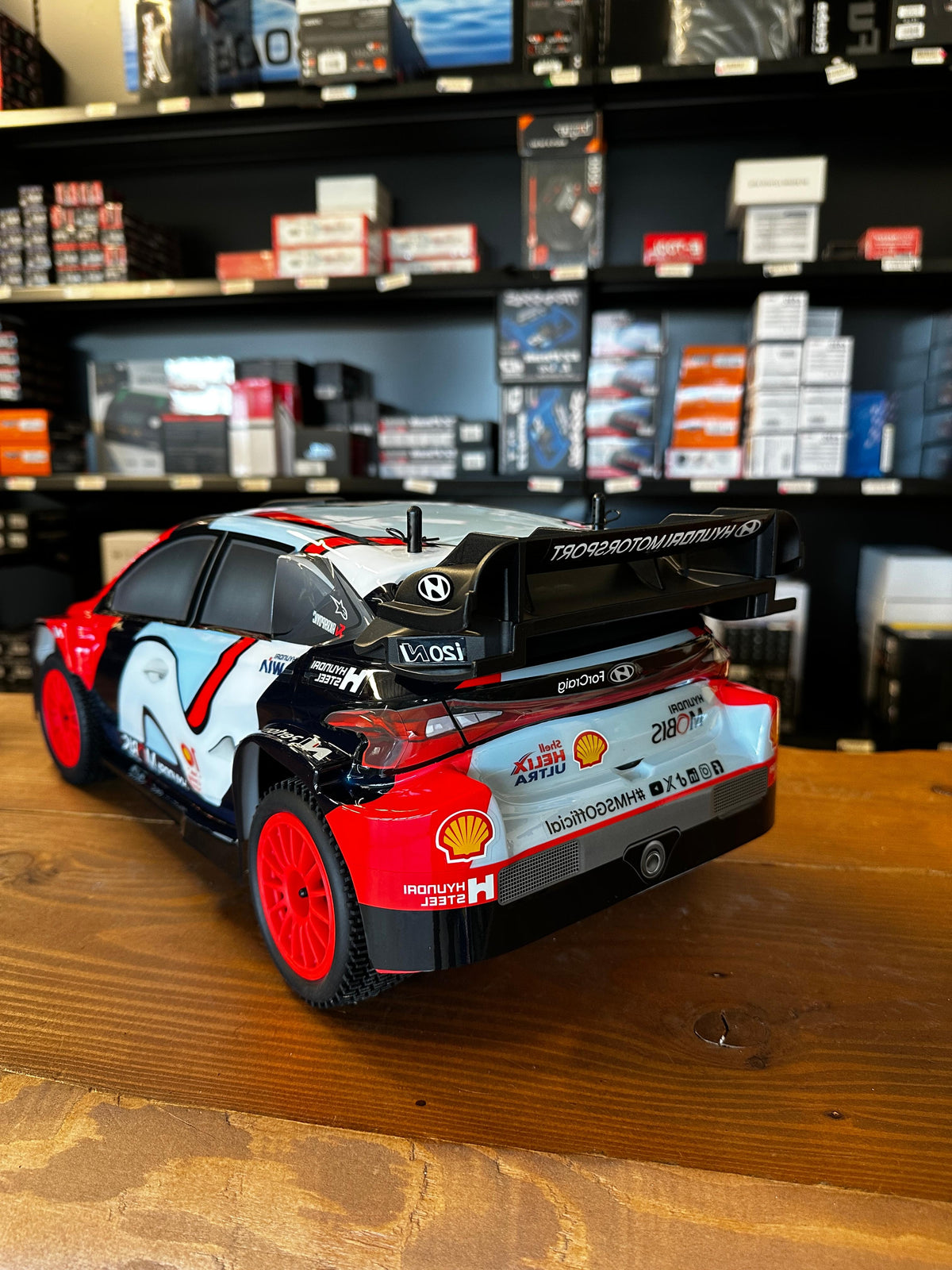 Carisma 1/8 brushless M48S Hyundai I20N rally1 hybride RTR - 90168