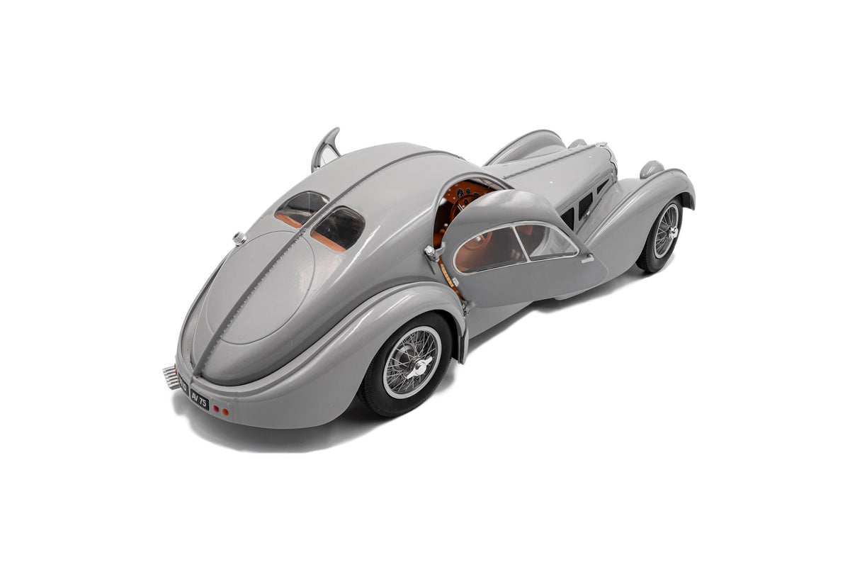 Solido S1802106 Voiture miniature collection 1/18 Bugatti Atlantic Type 57 SC – mat silver – 1937