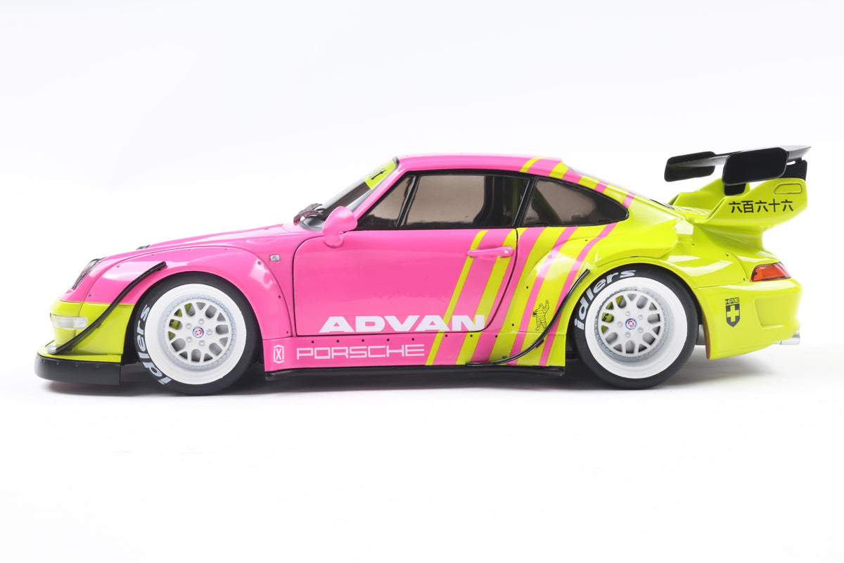 OCCASION Solido S1808510 Voiture miniature collection 1/18 Porsche 911 RWB BodyKit 2024 Pink - Breizh Modélisme.