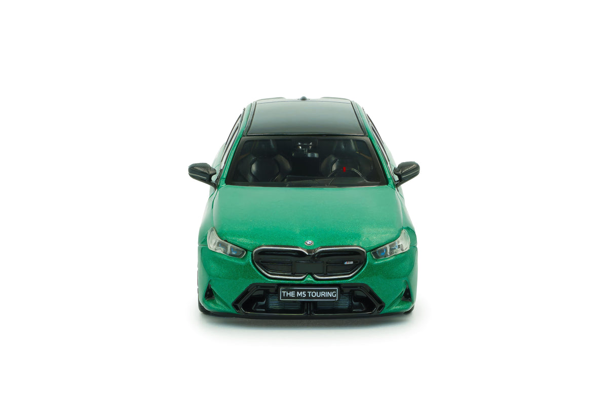 Voiture miniature 1/43 BMW M5 Touring 2024 Green Solido S4317503