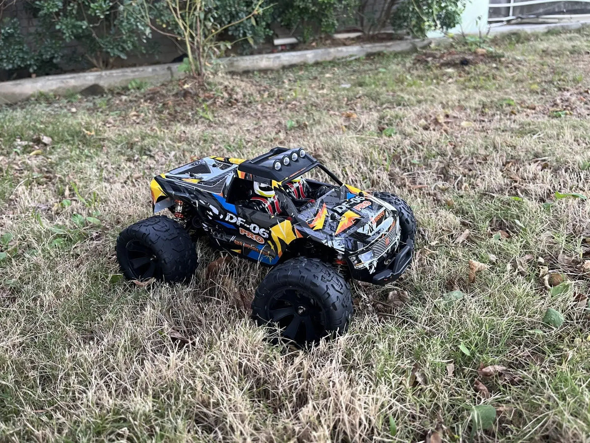 DF Models Truck RC DF-06 Pro Brushless RTR 1/14 - 90km/h 4WD 3148 - Breizh Modélisme.