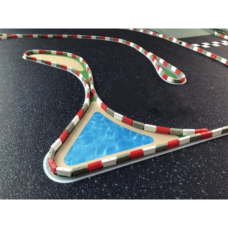 Elements de rail en plastique rouge pour piste turbo Racing (50 pcs)  - TB-760076 - Breizh Modélisme.
