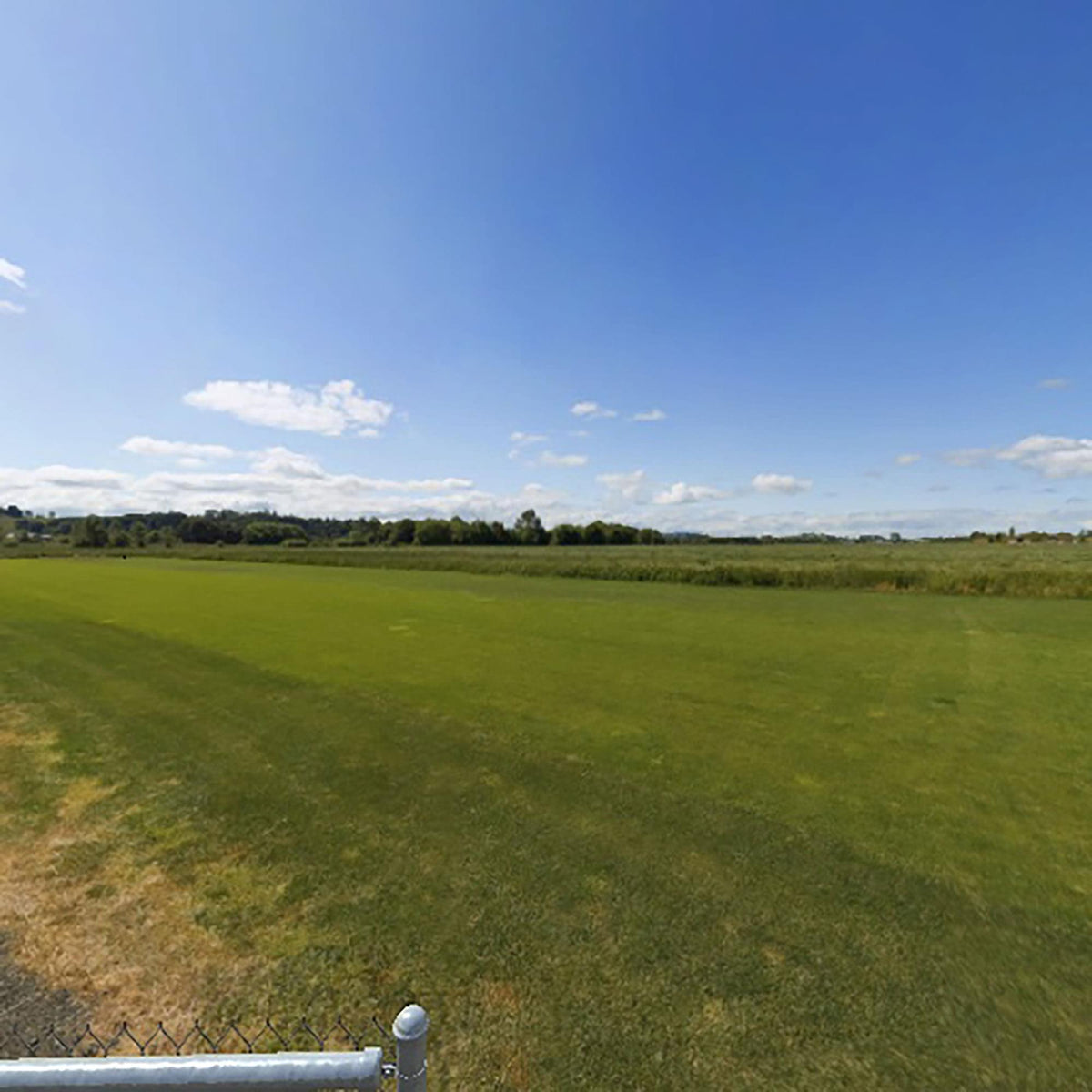 Simulateur de vol RC RealFlight Trainer Edition avec émetteur/contrôleur SLT6 (RFL-1211) - Breizh Modélisme.