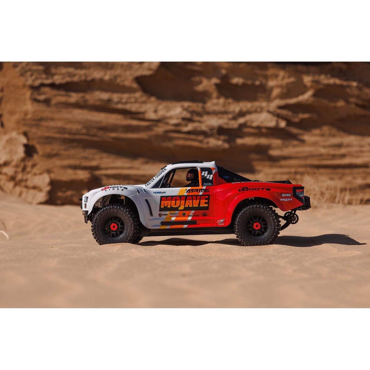 Arrma 1/8 Mojave 4S 4x4 BLX Desert Truck RTR, White - ARA4404T1 - Breizh Modélisme.