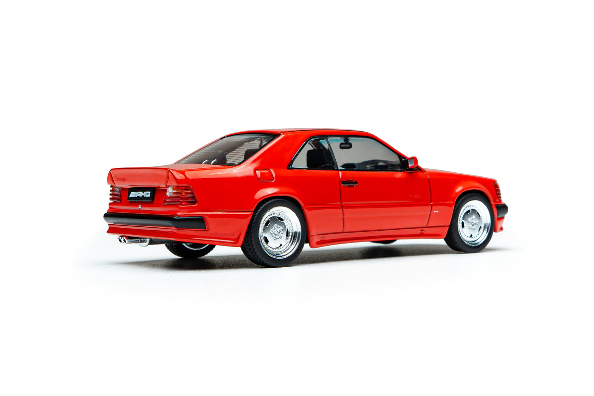 Voiture miniature 1/43 Mercedes-Benz 300CE 6.0 AMG « The Hammer » Widebody Rouge 1988 Solido S4318902