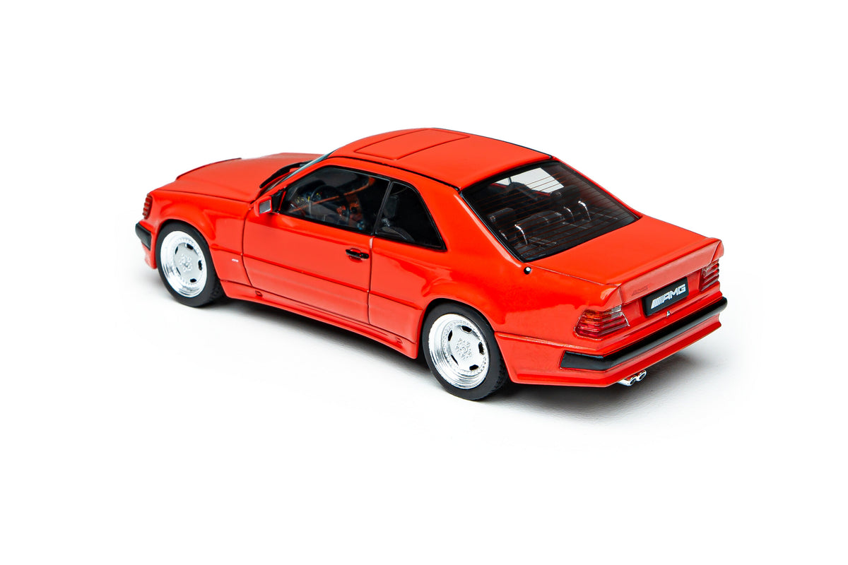 Voiture miniature 1/43 Mercedes-Benz 300CE 6.0 AMG « The Hammer » Widebody Rouge 1988 Solido S4318902