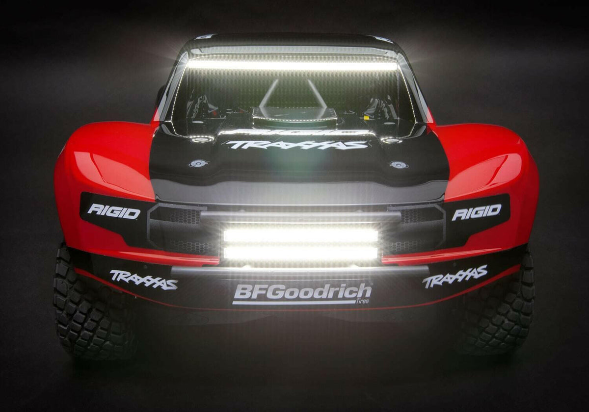 Traxxas 8485 Kit Leds + Alimentation amplificateur pour l'UDR - Breizh Modélisme.