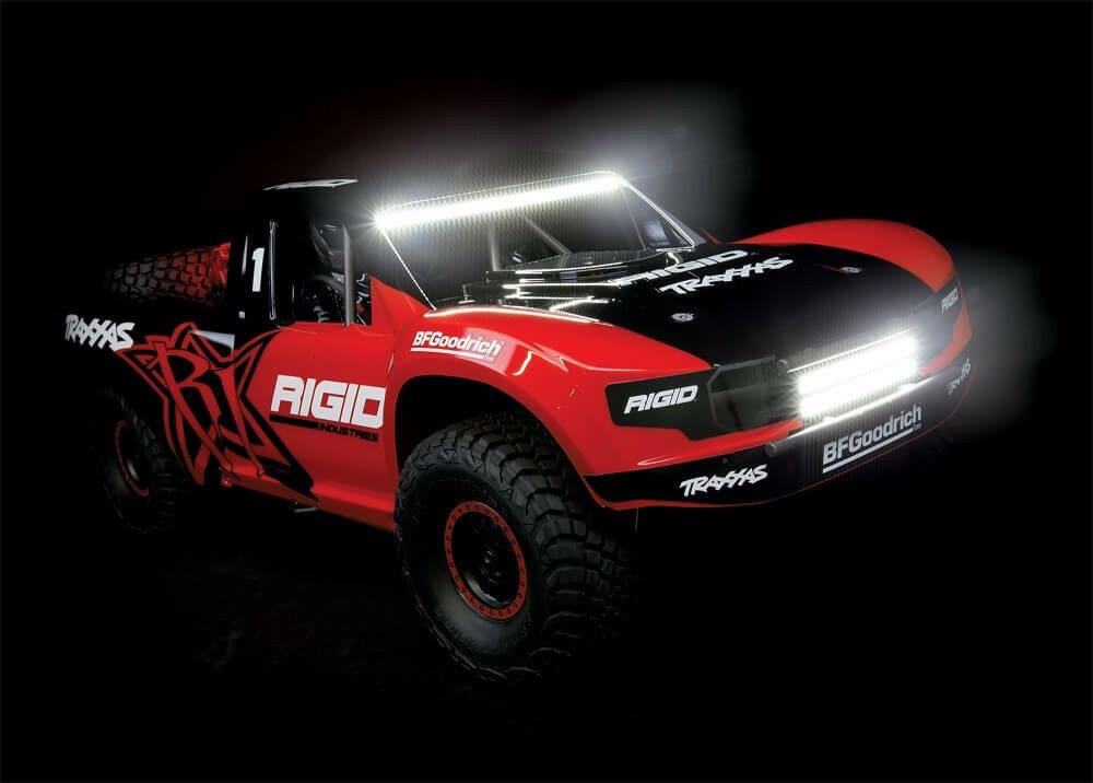 Traxxas 8485 Kit Leds + Alimentation amplificateur pour l'UDR - Breizh Modélisme.