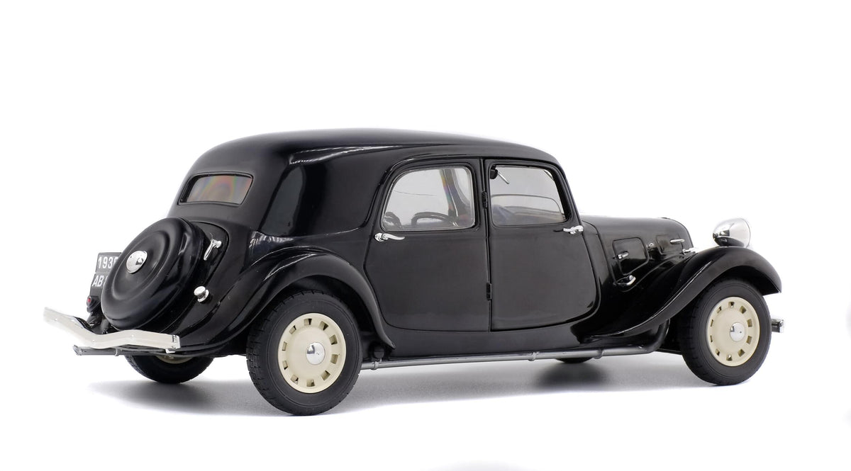 Solido S1800903 Voiture miniature collection 1/18 Citröen Traction 11B – Noir – 1937