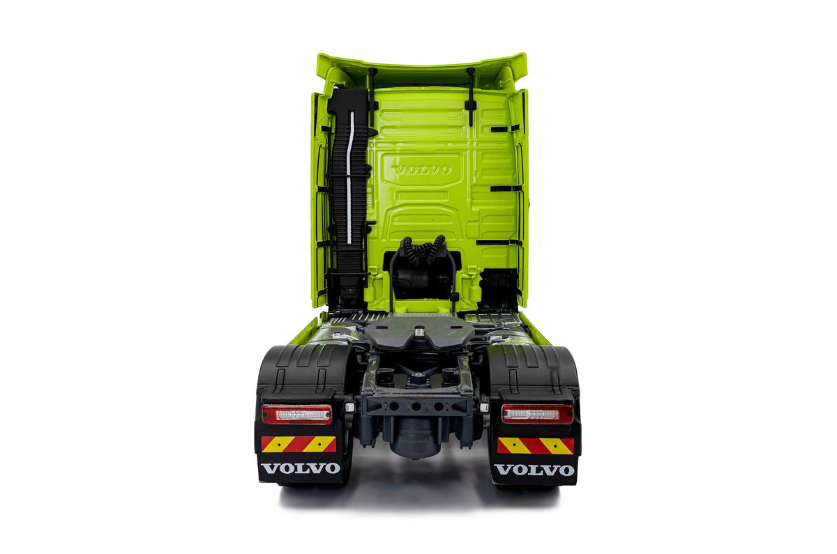 Solido S2400107 Camion miniature collection 1/24 Volvo FH Globetrotter XL Neon vert 2023
