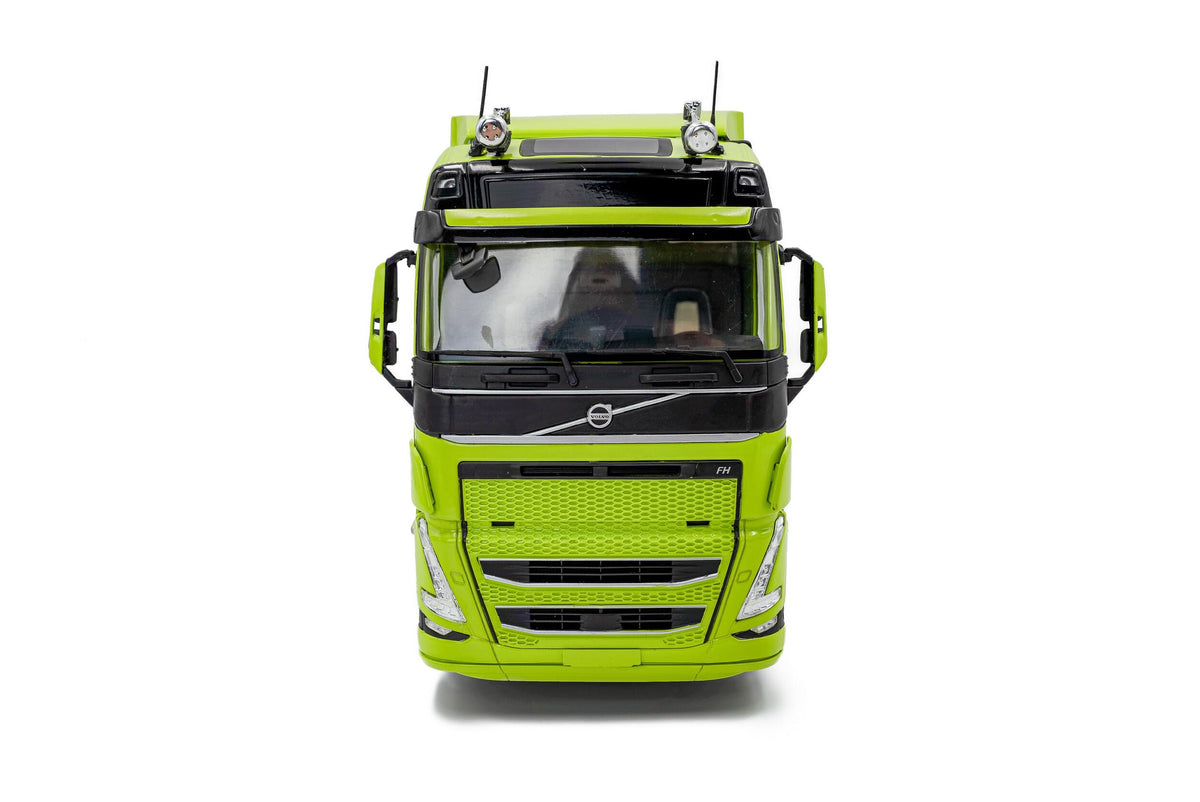 Solido S2400107 Camion miniature collection 1/24 Volvo FH Globetrotter XL Neon vert 2023