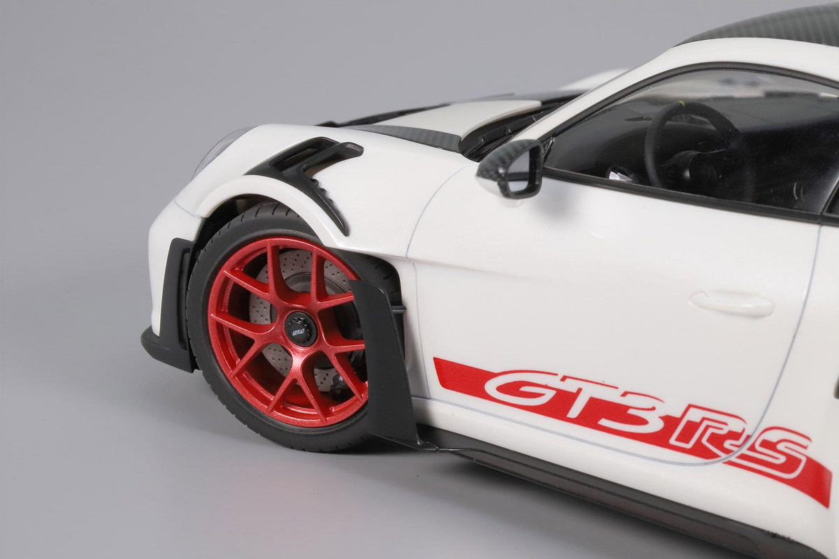 Maquette Tamiya Porsche 911 GT3 RS (992) - 24370 - Breizh Modélisme.