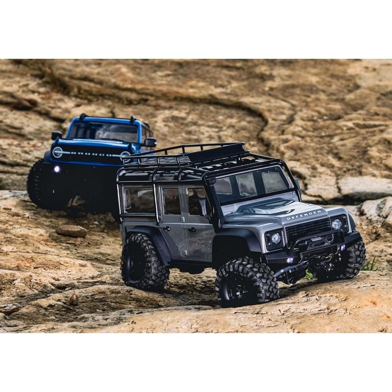 Traxxas TRX-4M 1/18 Land Rover Defender Crawler Gris RTR - 97054-1 - Breizh Modélisme.